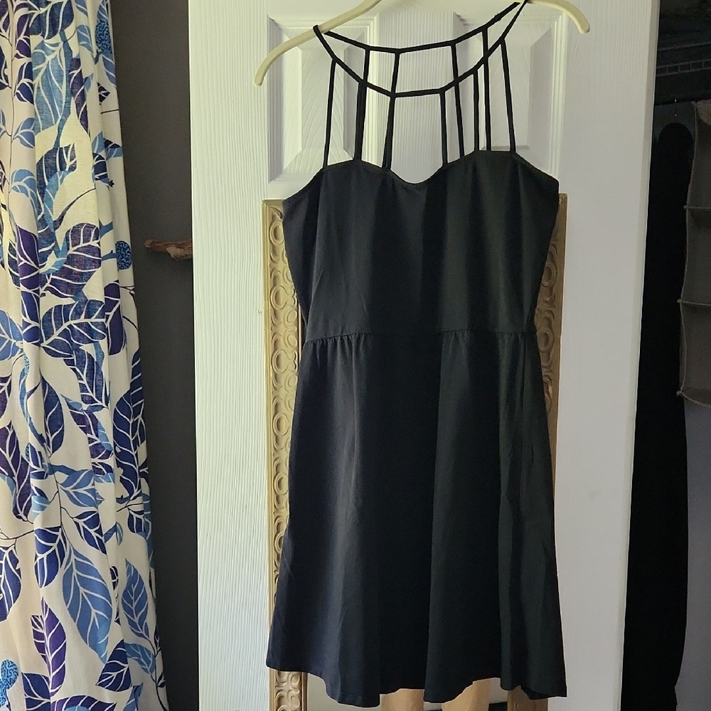 VENUS Black Fit and Flare Cocktail Dress